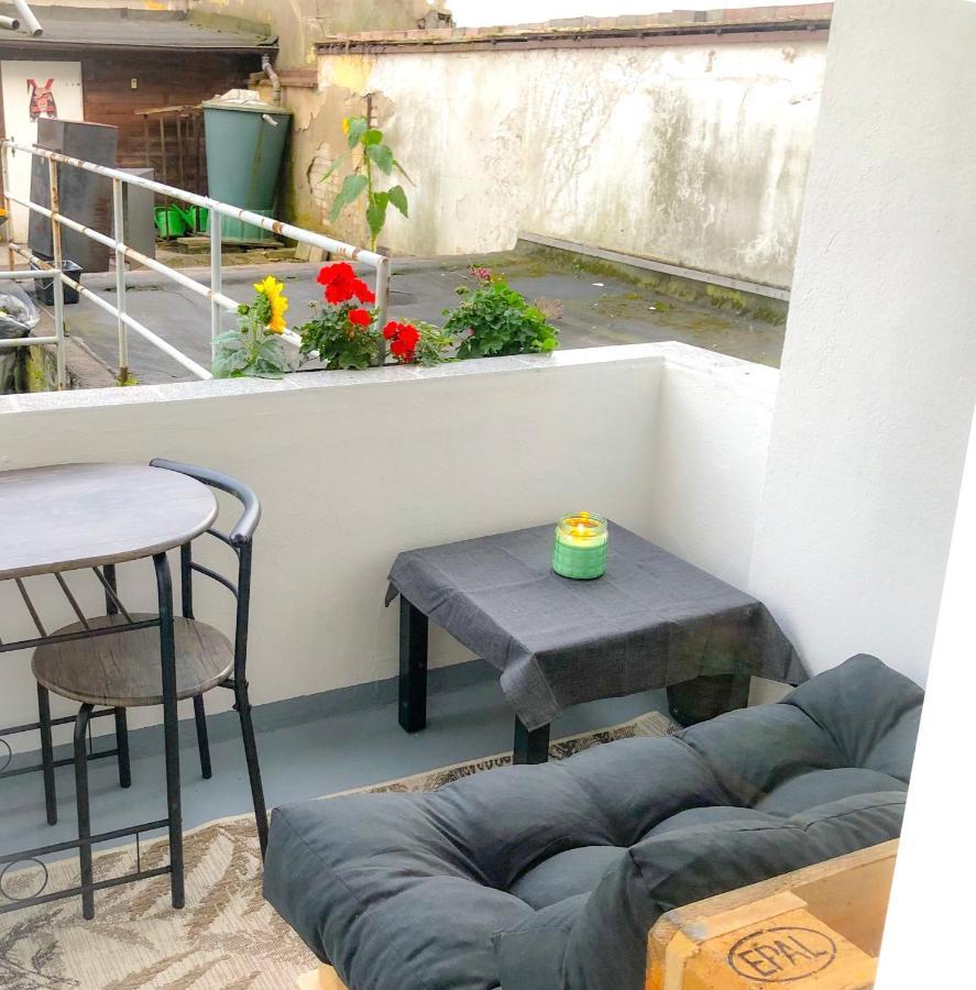 Gruene Oase Mit Balkon I Eg Leilighet Duisburg Eksteriør bilde